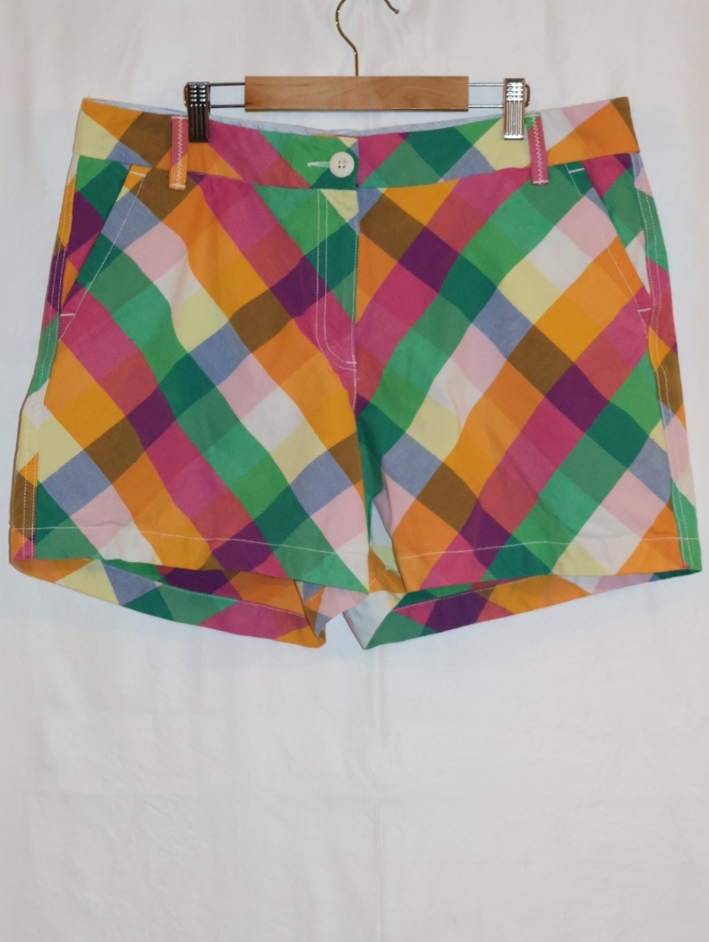 Crown & Ivy Vibrant Caroline Plaid Multicolored Shorts. Size 14.